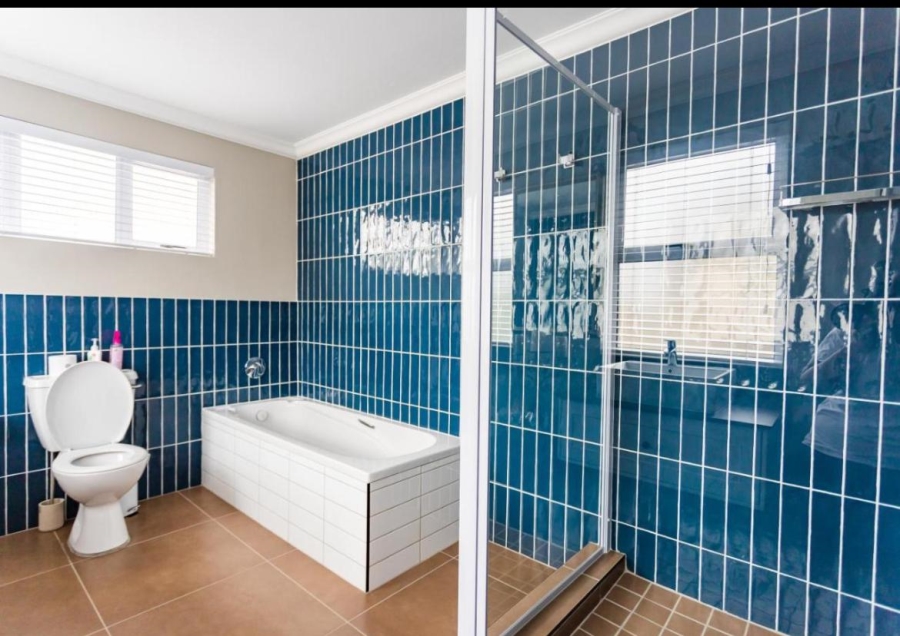 4 Bedroom Property for Sale in Richmond Hill Eastern Cape